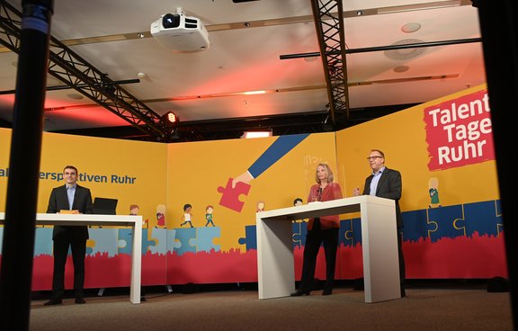 PressefotoTalentPerspektiven_Ruhr.jpg  